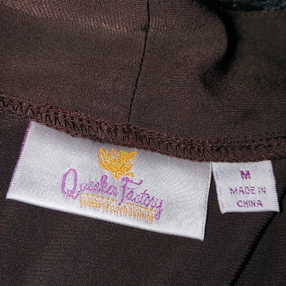 Quacker Factory- - Picture 5 of 7